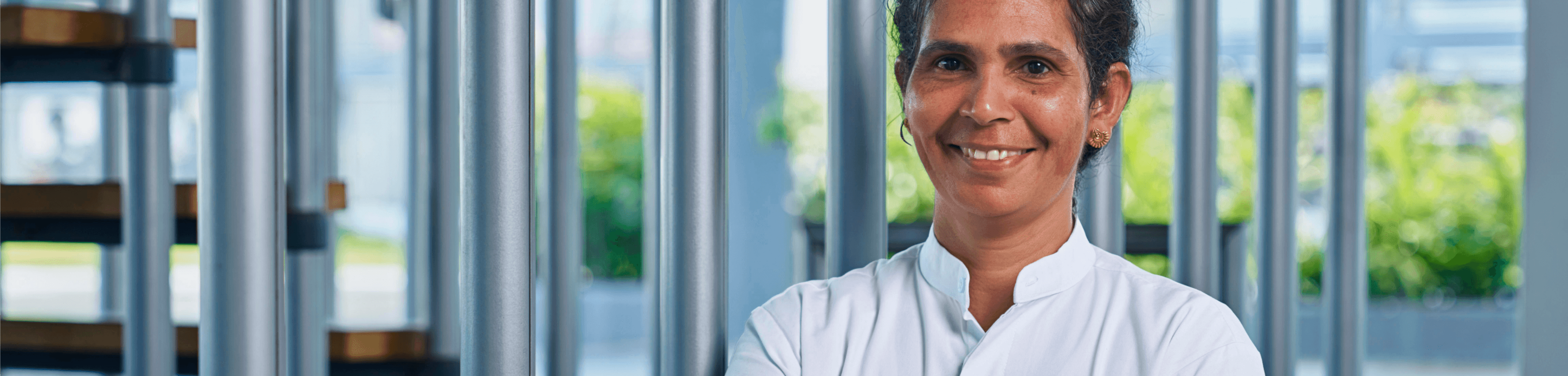 <p>Our <br><i>Responsibility</i></p>